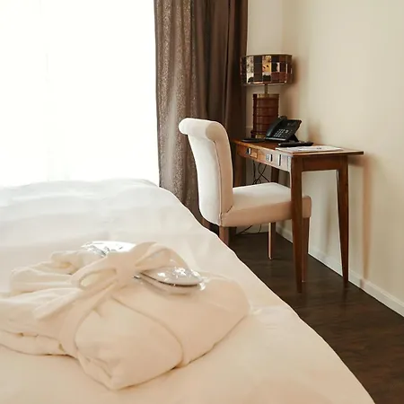 Boutique Hotel - Marienburg Monheim-2
