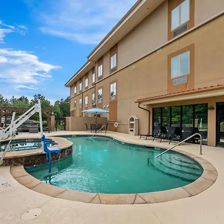 Mainstay Suites Lufkin-2