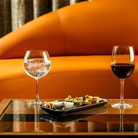Crowne Plaza Manchester Airport By Ihg-3