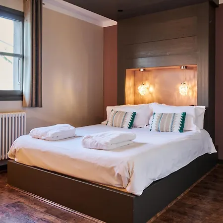 La maison rouge 3*-2