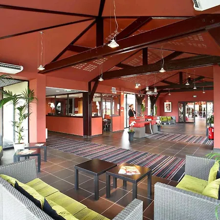 Ibis Styles Segre-2