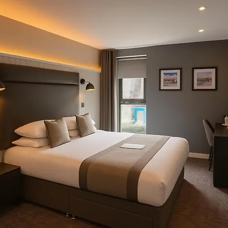 The Ranald Hotel-3