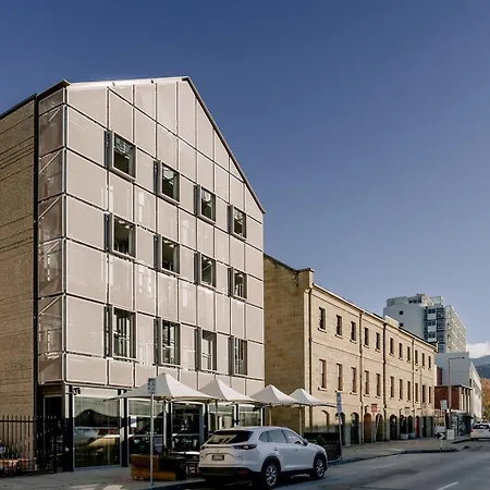 Salamanca Wharf Hotel-2