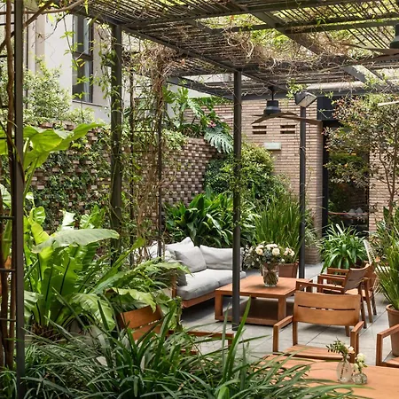 Alexandra Barcelona Hotel, Curio Collection By Hilton-3