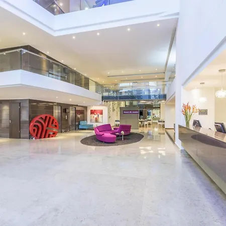 Nh Collection Royal Smartsuites-2