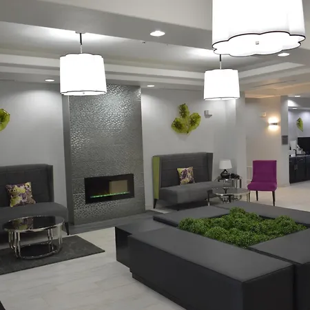 Best Western Plus Dilley Inn & Suites-3
