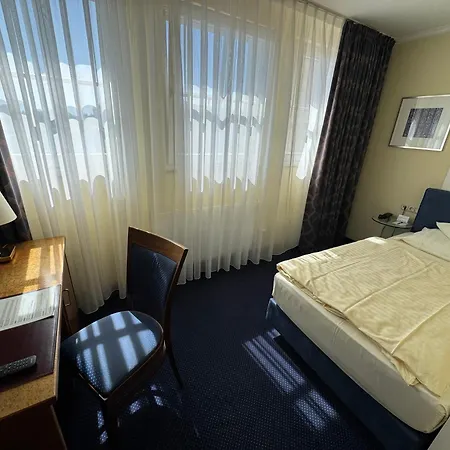 Hotel Viktoria-3