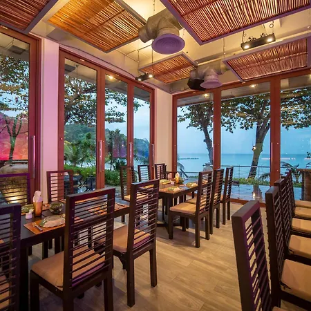 Le Vimarn Cottages & Spa-3