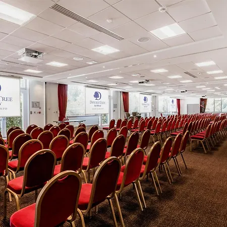 Doubletree By Hilton Lyon Eurexpo & Spa-3