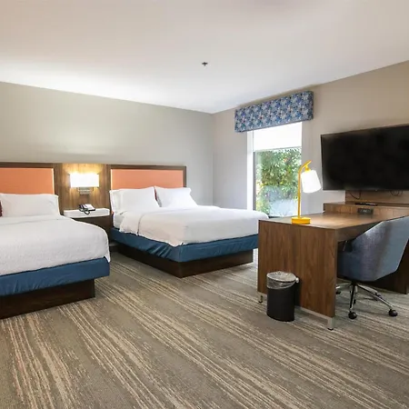 Hampton Inn & Suites Wilder-2