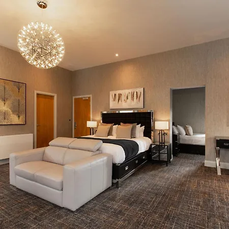 Royal Hotel-3