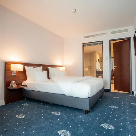 Hotel Vier Jahreszeiten Starnberg-2