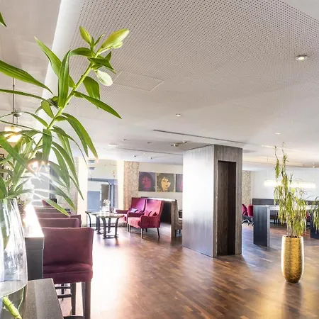 PLAZA Premium Salzburg-3