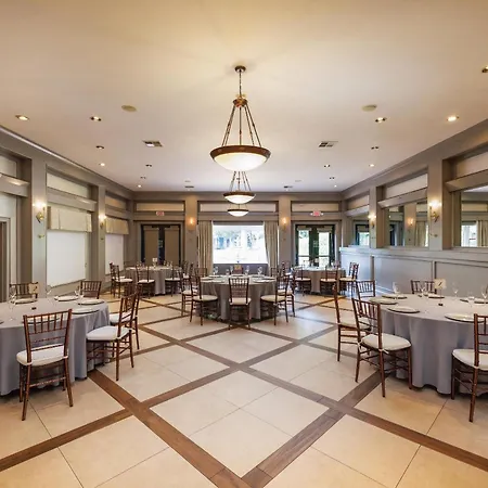 Inn Marin And Suites, An Ascend Collection Hotel-3