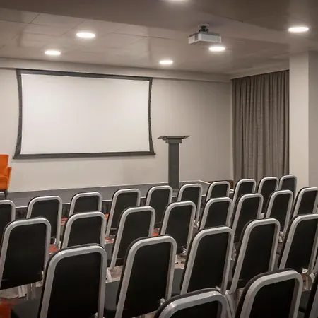 Clayton Hotel Birmingham-3