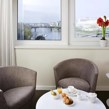 Novotel Nantes Centre Bord De Loire-3