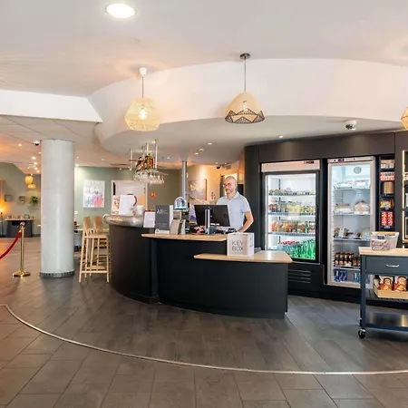 Novotel Suites Cannes Centre-3