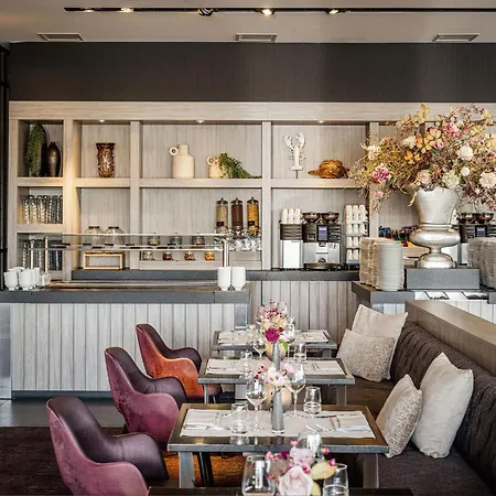 Van Der Valk Hotel Middelburg-3