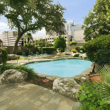The Crockett Hotel-2
