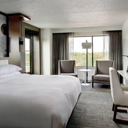 Marriott East Lansing At University Place-3