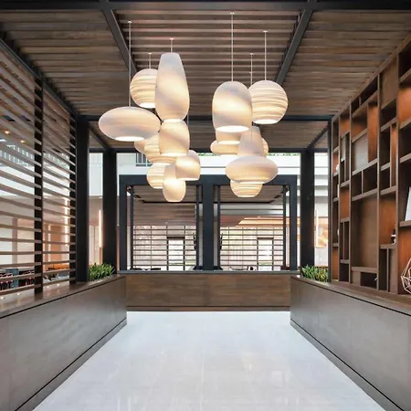 Embassy Suites By Hilton Walnut Creek-3