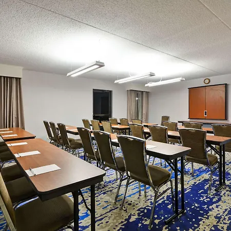 Hampton Inn Detroit Northville-3