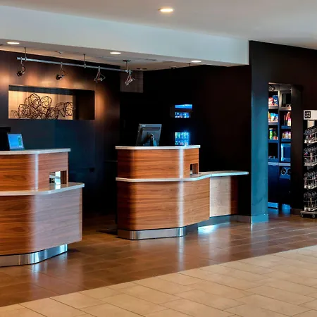 Courtyard By Marriott Poughkeepsie-3