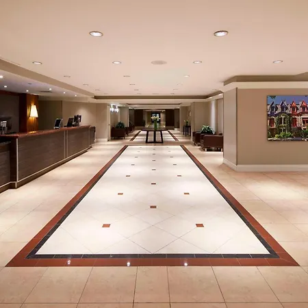 Delta Hotels By Marriott Montreal-3
