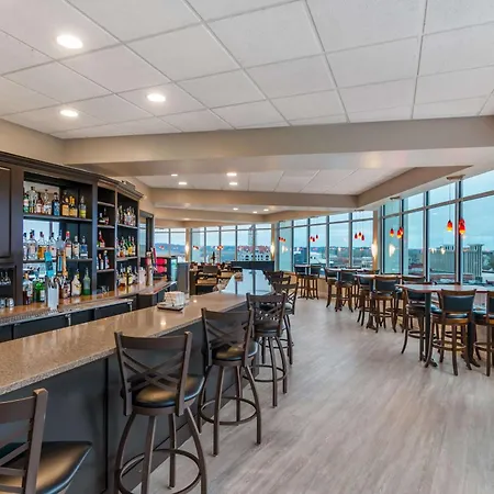 Doubletree By Hilton Jefferson City-2