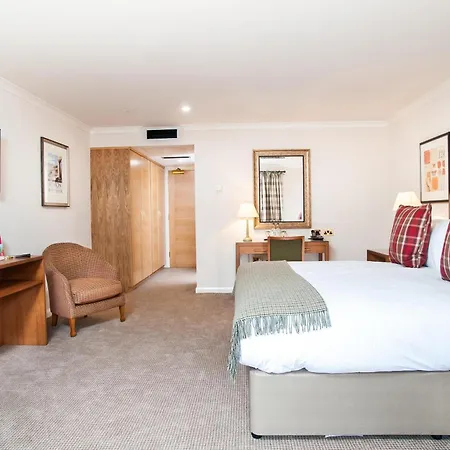 Parkway Hotel & Spa-3