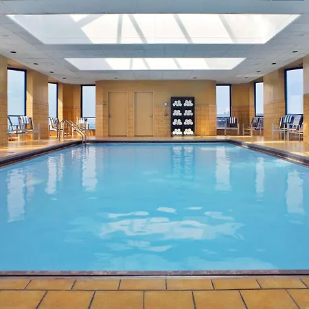 Hilton Rosemont Chicago O'Hare-2
