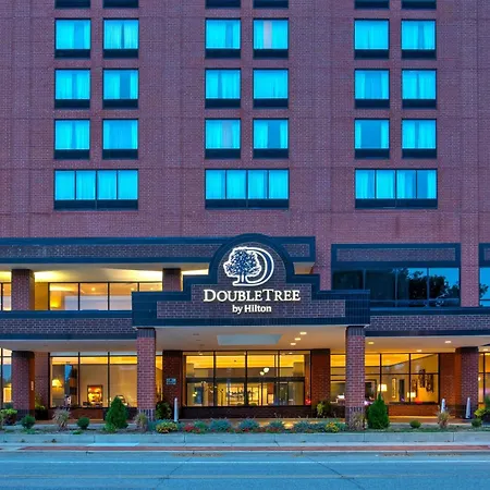 Doubletree By Hilton Lansing-2