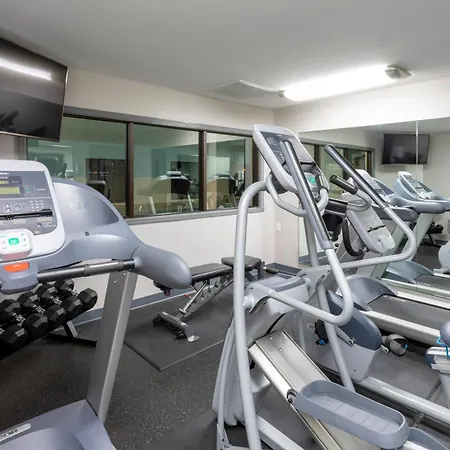 Country Inn & Suites By Radisson, Fargo, Nd-3