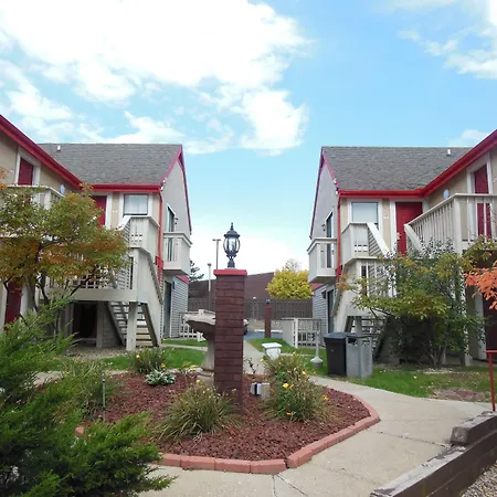 Birch Hill Suites Grand Rapids-3