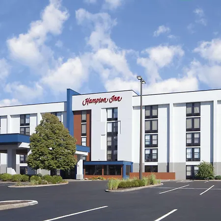 Hampton Inn Evansville-3