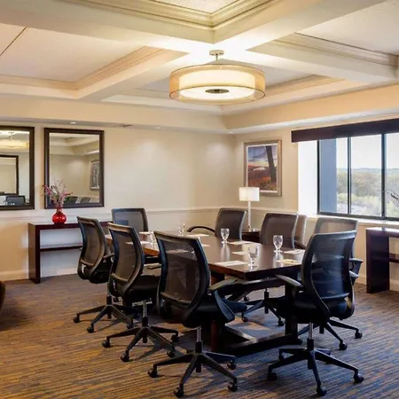 Doubletree By Hilton, Leominster-3