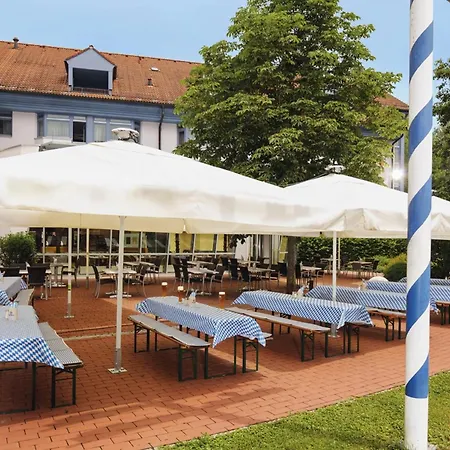 Mövenpick Hotel München-Airport-3