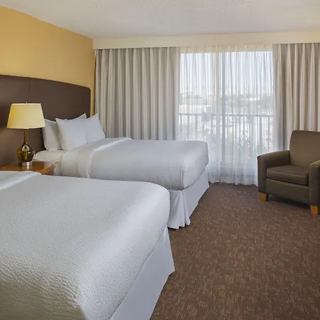 Four Points By Sheraton Suites Tampa Airport Westshore-2