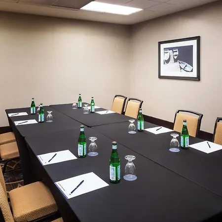 Doubletree By Hilton Silver Spring Washington Dc-2
