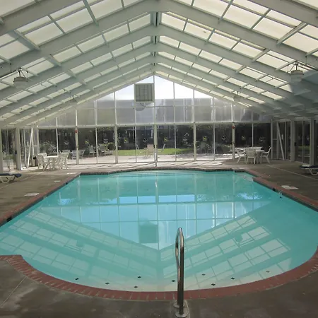 Quality Suites Lake Wright - Norfolk Airport-3