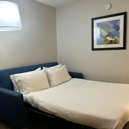 Holiday Inn Express & Suites Reidsville By Ihg-2