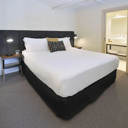 Grand Hotel Melbourne-2