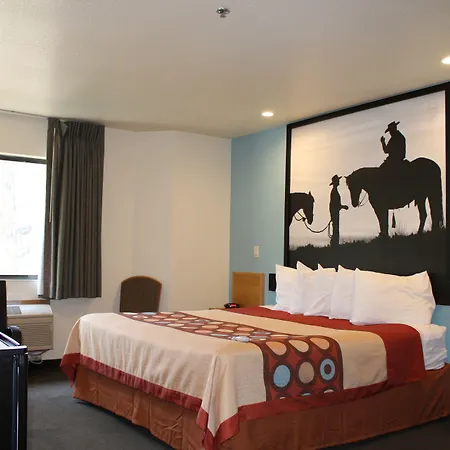 Super 8 By Wyndham Show Low-2