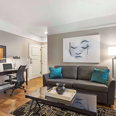 Best Western Plus Hawthorne Terrace Hotel-2