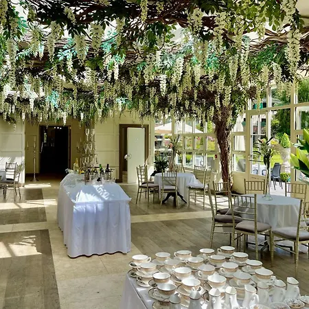 Maryborough Hotel & Spa-2