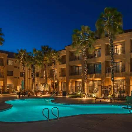 Courtyard Palm Desert-3