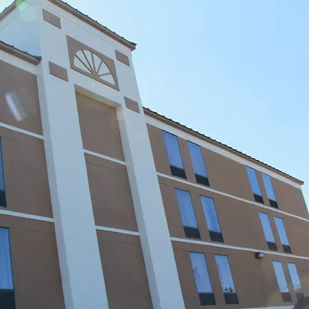 Spark By Hilton Wytheville East Main Street-2