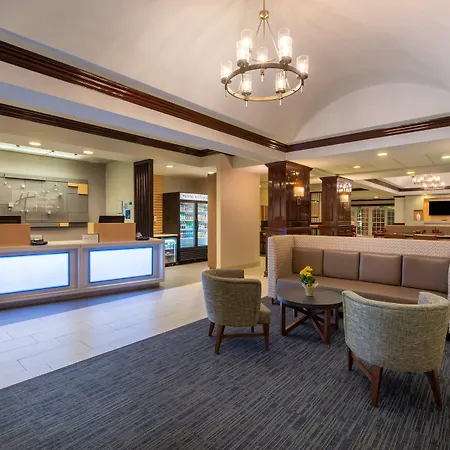 Holiday Inn Express State College At Williamsburg Square By Ihg-3