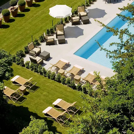 Hotel Angleterre-3