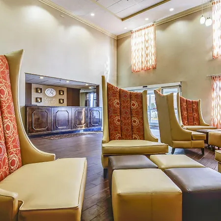 Comfort Suites Richmond-3